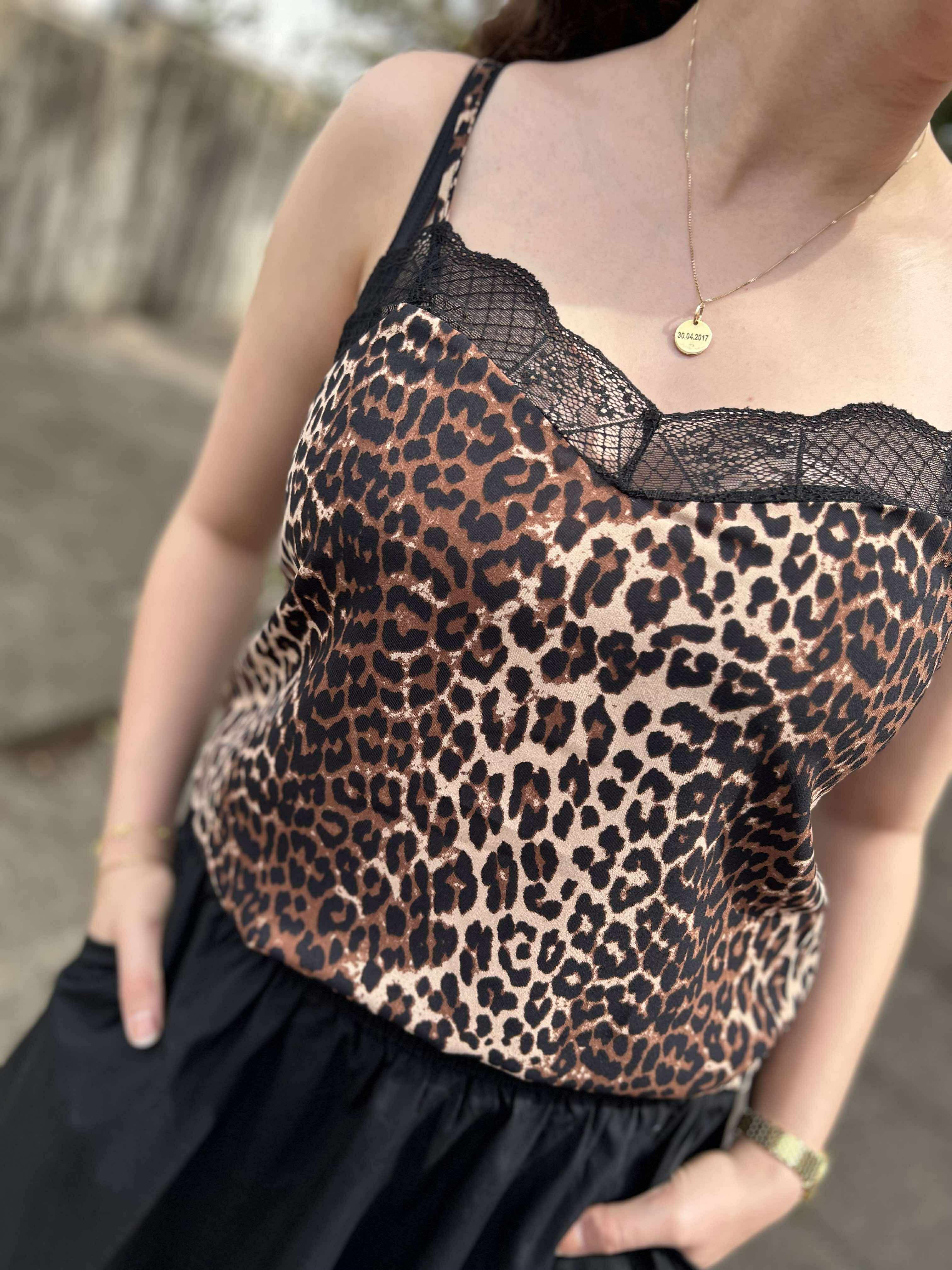 PCTIFFANY Top - Black